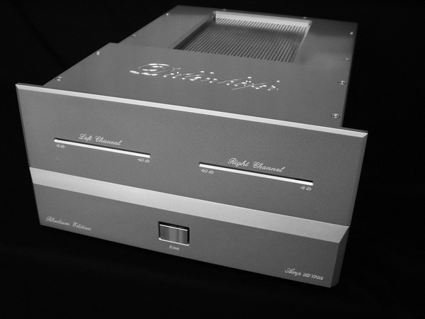 AMP V2 - AUSSEN